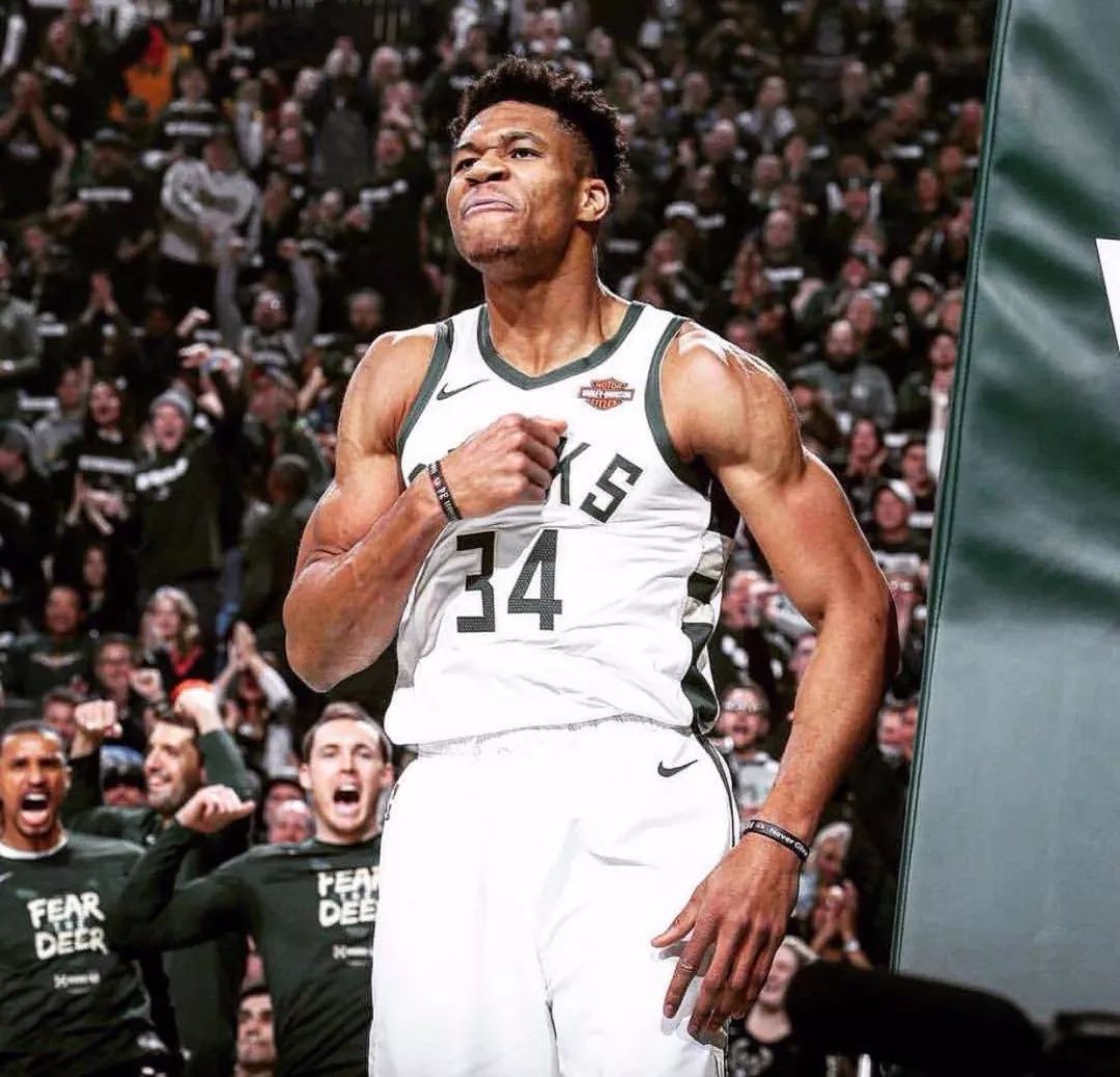 边锋反越位 边锋反越位